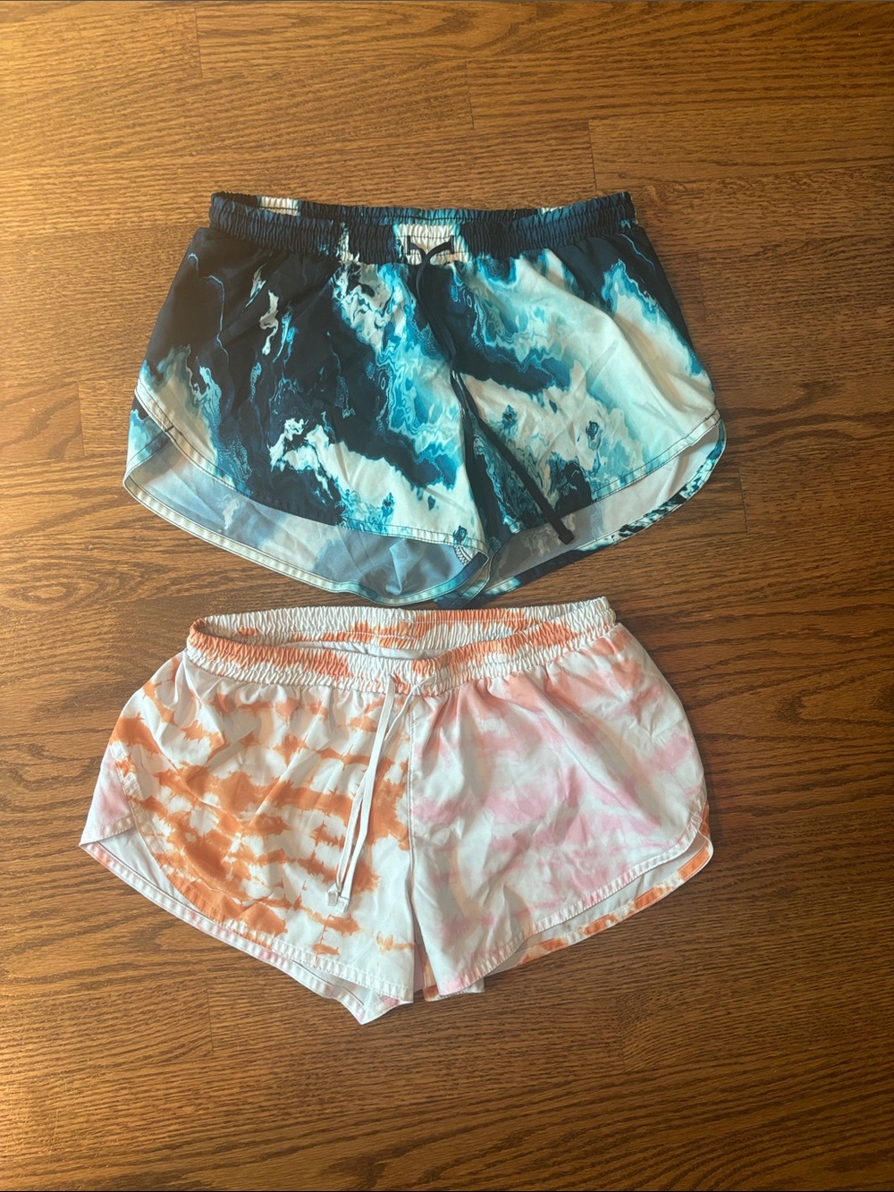 Dolphin Hem Workout Shorts